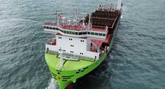 තවත් බොරතෙල් නෞකාවක් හෙට දිවයිනට